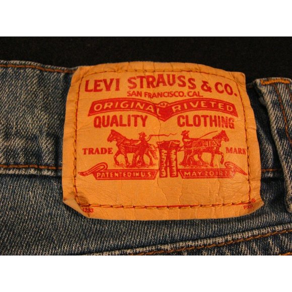 LEVI'S 542 Womans JEAN SHORTS Cut Off 14M Blue Denim Red Tab - Picture 10 of 11